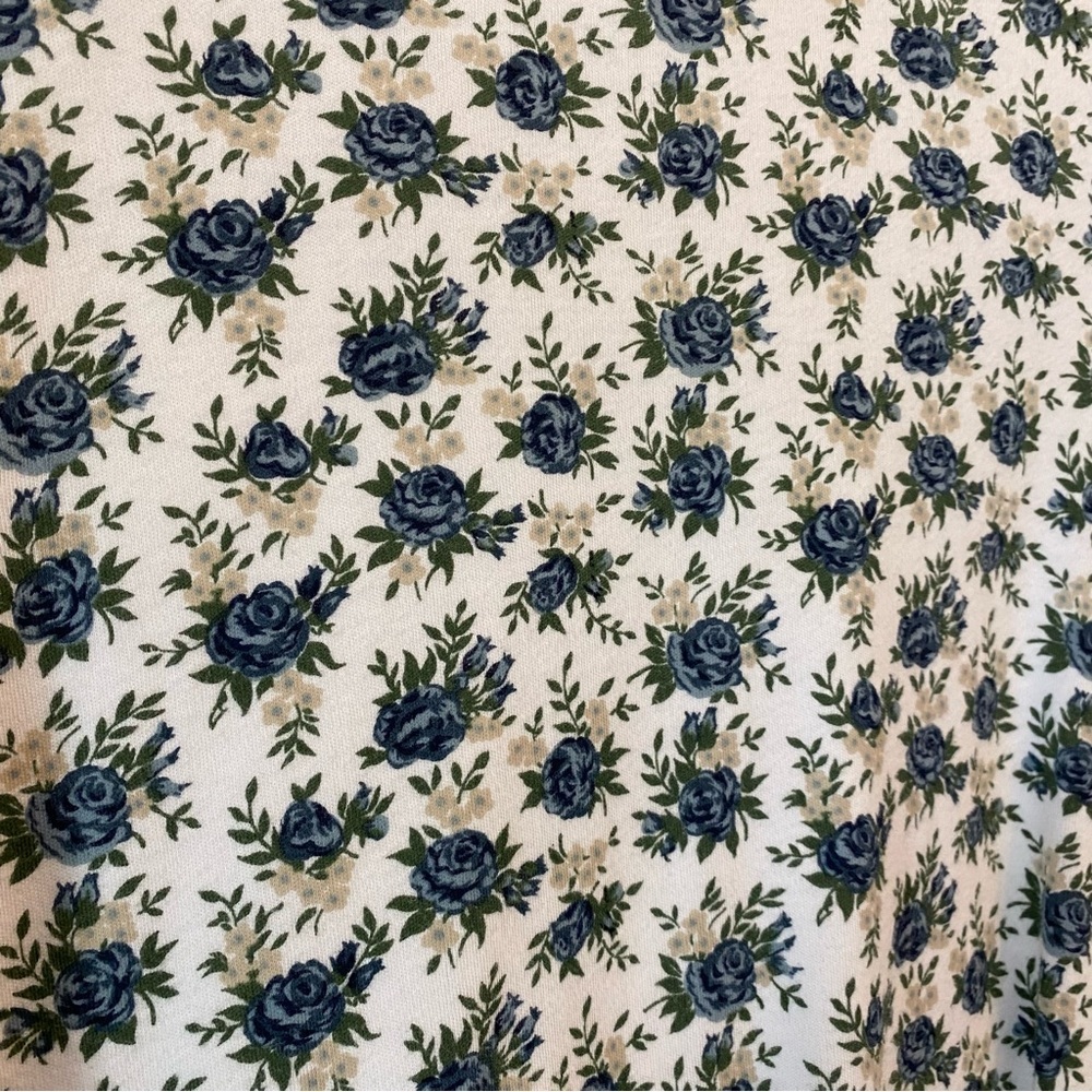 Croft & Barrow Women's XL Cotton blue green white Floral Mock/Turtle neck top - Picture 3 of 4